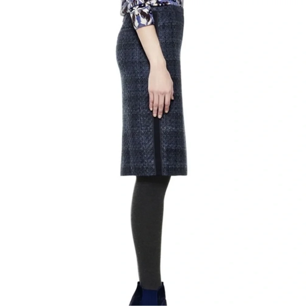 Tory Burch Navy Textured Pencil Skirt size 6